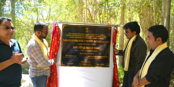 CEC inaugurates two solar water lifting pumps at Santakschan, Dargo