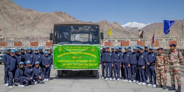 5th Bn ITBP flags-off students from Changthang for Bharat Darshan