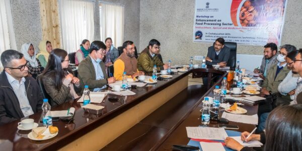 Industries Dept, Ladakh holds workshop with IHBT-CSIR to boost Food Processing Industry