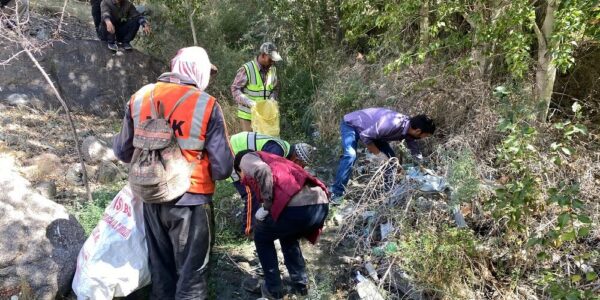 Cleanliness drive held at Biathang, Omchik thang, LoC viewpoint, Hundurman Broq 