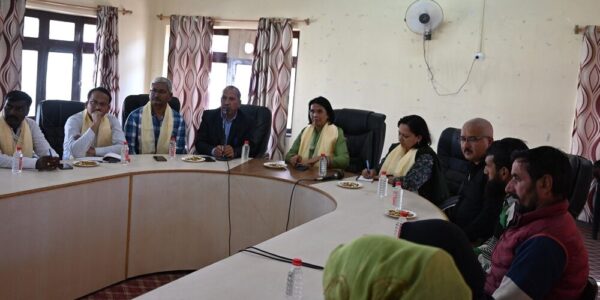 Joint Secretary MoRD Smriti Sharan visits Drass, interacts with newly formed SHG members