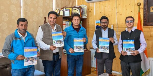 DC/DEO unveils Kargil Samzod’s election special edition magazine under theme LS elections