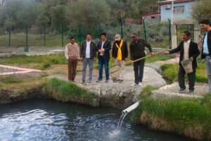 Dir. Animal /Sheep Husbandry & Fisheries, visits Pashkum, Shargole; Inspects Trout fish farm