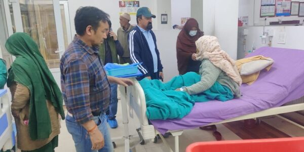 CEC Dr. Jaffer visits District Hospital, inspects health facilities 