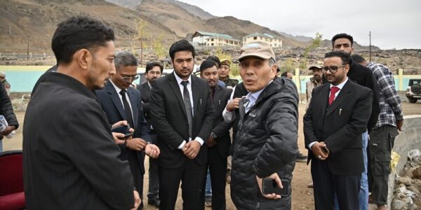 Chief Justice of J&K and Ladakh (Acting) Justice Tashi Rabstan reviews developmental works at Munsiff Court Complex, Drass