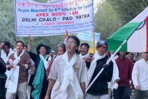 Sonam Wangchuk leads hundreds to Delhi for 4-points agenda