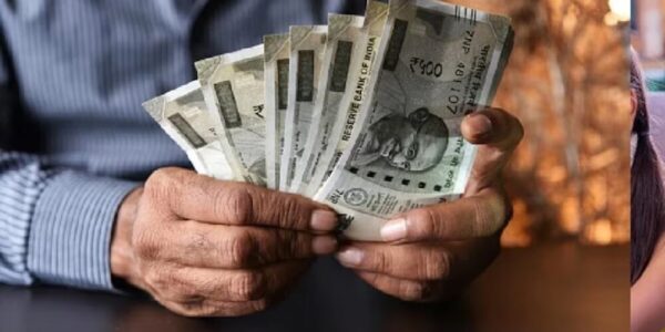 Govt hikes minimum wage rates for workers up to Rs 1,035 per day