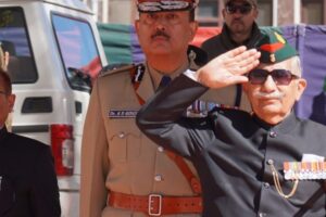 Police Commemoration Day 2024: LG Felicitates families of martyrs and Hot Spring survivors