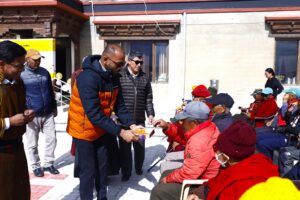 DC Leh Santosh Sukhadeve celebrates Diwali at Helpage India (Ladakh)