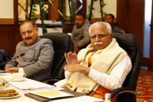 Union Minister Manohar Lal reviews working of Power and Housing and Urban Affairs sectors in Leh 