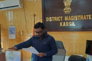 DC Kargil presides over oath taking ceremony on National Constitution Day