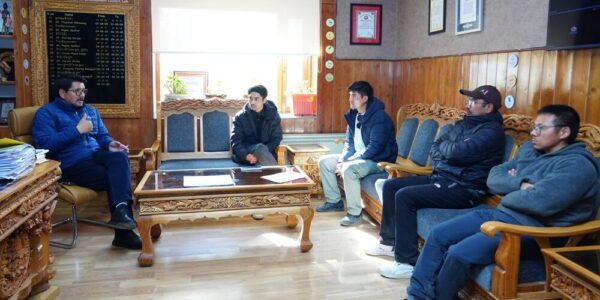 Gazetted Aspirants called on CEC Leh