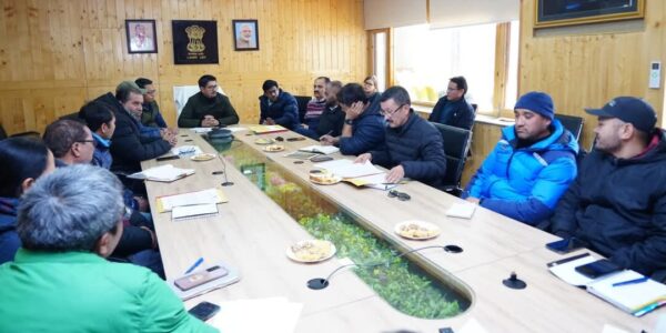 CEC Holds Meeting on Water Quality and Groundwater Management in Leh