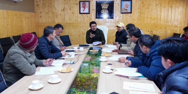 CEC Tashi Gyalson Chairs Meeting to Review Progress of Housing for All Scheme