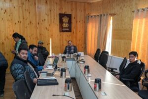 Advisor Dr. Pawan Kotwal chairs meeting to discuss DPR of Apricot Dryer Processing Unit