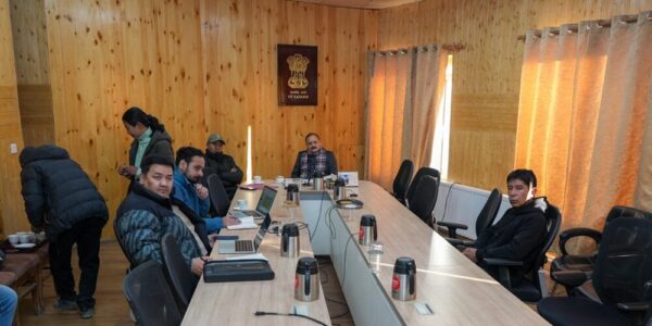 Advisor Dr. Pawan Kotwal chairs meeting to discuss DPR of Apricot Dryer Processing Unit