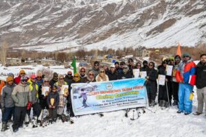 Closing ceremony of 8-day Skiing Course held at Beuru Khar Namsuru