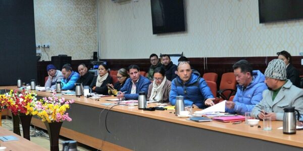 CEC Leh convenes meeting on Proposal for New District Posts