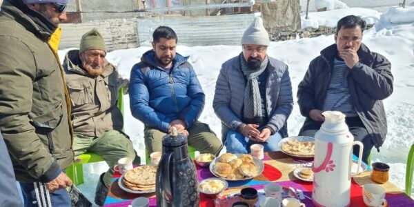 CEC Kargil visits Matayen Drass to meet families affected by recent fire incident