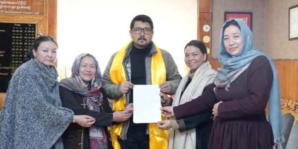 Leh Women’s Delegation Seeks Sanitary Waste Disposal Solutions in Rural Ladakh