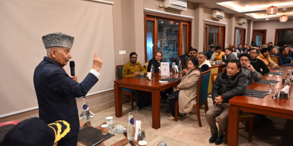 Lt Governor Brig (Dr) BD Mishra (Retd) hosts Iftar party in Kargil