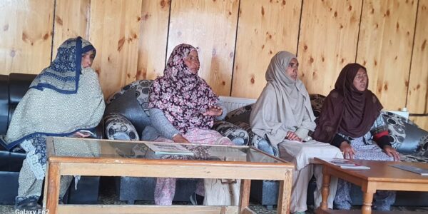 Women Protest Severe Shortage of Female Doctors at Kargil District Hospital