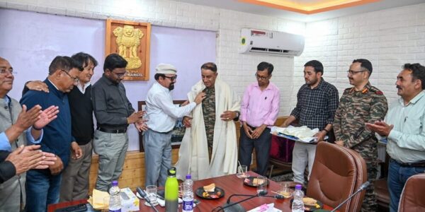 LAHDC Kargil accords warm farewell to outgoing Commander 121, Brigadier Prateek Parashar