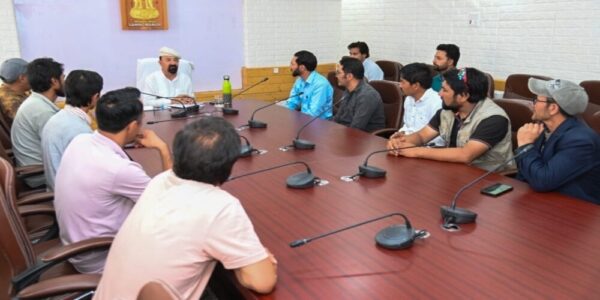 CEC Kargil Dr Jaffer Akhoon Meets Delegation of teachers’ forum from Sankoo