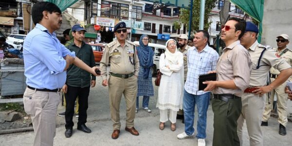 ADC Imteeaz Kacho reviews arrangements for Arbaeen-E- Hussaini in Kargil Town 