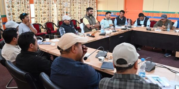 Omkar Rajendara Gundage, IAS, Joins as SDM Zanskar; Meets Officers at Padum