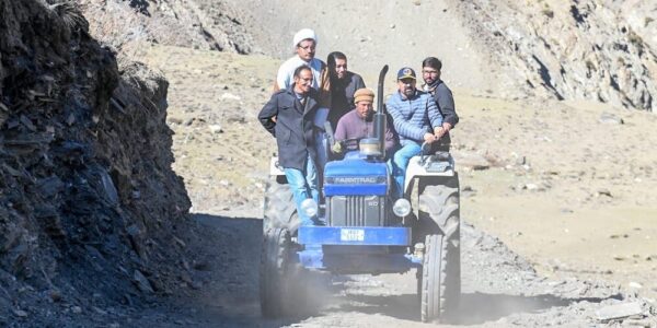 CEC, DC Kargil Conduct Extensive Tour of Barsoo Block; First-Ever Visit to Remote Itchu Village