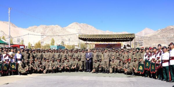 LG Kavinder Gupta Celebrates Diwali with Army Jawans, Honors Their Sacrifices