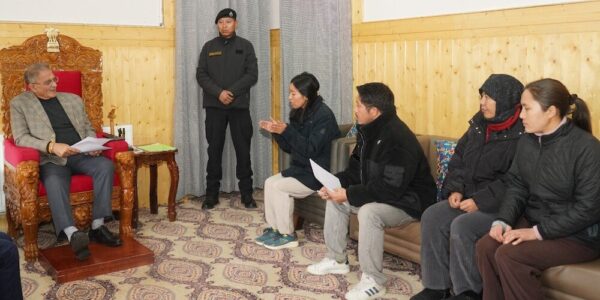 Various delegations call on LG Ladakh