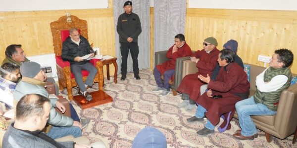 Ladakh LG Gupta Assures Early Operationalisation of Five New Districts for Equitable Development