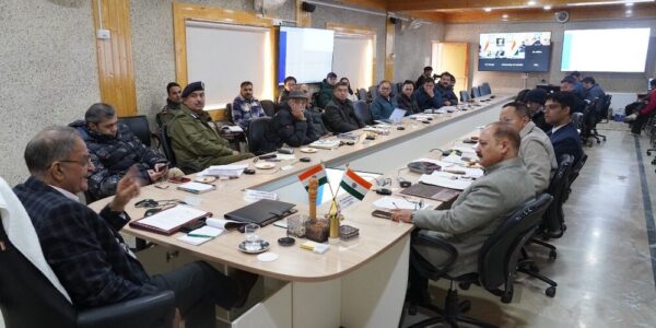 LG Kavinder Gupta Directs Time-Bound Resolution for Ladakh Grievance Portal