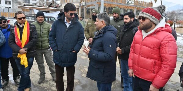 DC Kargil Flags Off Artisans and Entrepreneurs to participate in Enchanting Ladakh at Dilli Haat