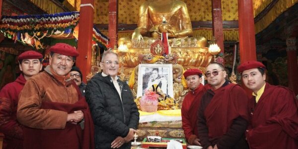 LG Gupta Marks New Year 2026 with Visits to Hemis Monastery & Maitri Geriatric Home, Pledges Buddha Relics Darshan and Elderly Welfare