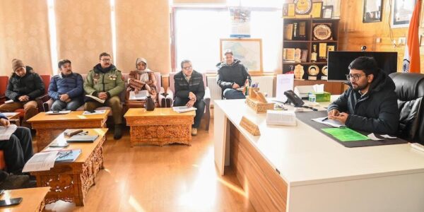 DC Kargil Chairs DLAC Meeting on Food Safety and Healthy Diets