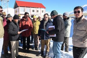 Chief Secretary Ashish Kundra Conducts Extensive Tour of Zanskar; Attends Public Darbar, Reviews Key Infrastructure Projects