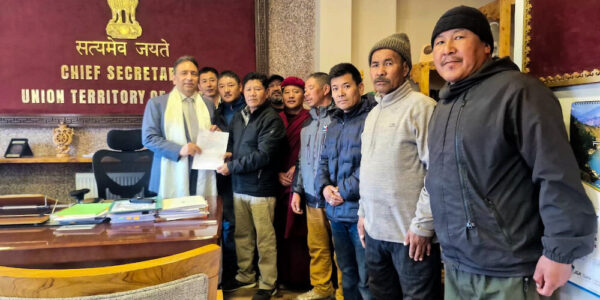 Delegation from Korzok Calls on Chief Secretary Shri Ashish Kundra