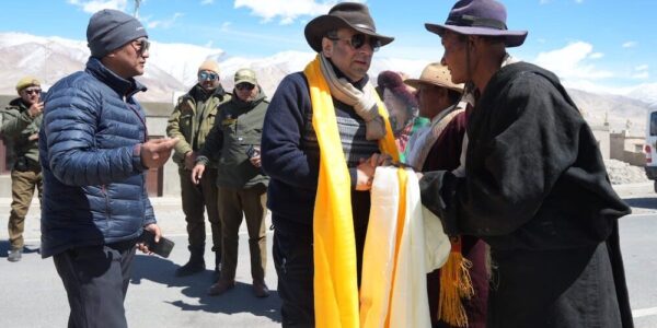 Chief Secretary Reviews Developmental Needs in Border Villages of Nyoma Sub-Division