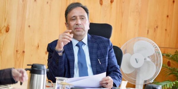 Chief Secretary reviews Hon’ble LG action tracker status in Leh