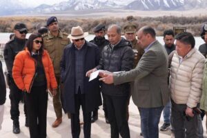 LG Vinai Kumar Saxena Reviews Sindhu Ghat Preparations for First Sindhu Mahakumbh