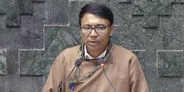 286 Ladakhi Pilgrims Safely Evacuated from Iran: Depart Qom for Armenia, Reach Julfa