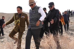LG Vinai Kumar Saxena Inspects Water Conservation Projects in Ladakh to Tackle Scarcity