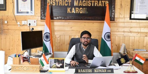 DC Kargil Reviews Progress of Aspirational Block Karsha in Zanskar