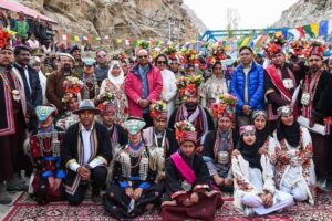 LG Vinai Kumar Saxena Inaugurates Apricot Blossom Festival in Ladakh’s Aryan Valley