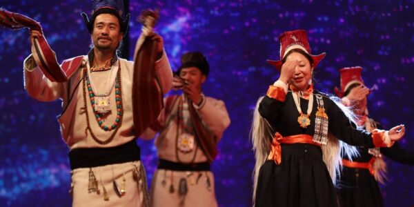 Eleventh Evening of Cultural Celebrations Fills Leh Main Market with Music and Festive Spirit
