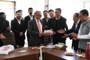 Bar Association Kargil Hosts High Tea in Honour of Justice Arun Palli, Registrar General M.K. Sharma