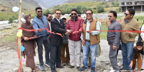 Deputy Commissioner Drass Inaugurates Local Fish Raising Pond at Marpochhu